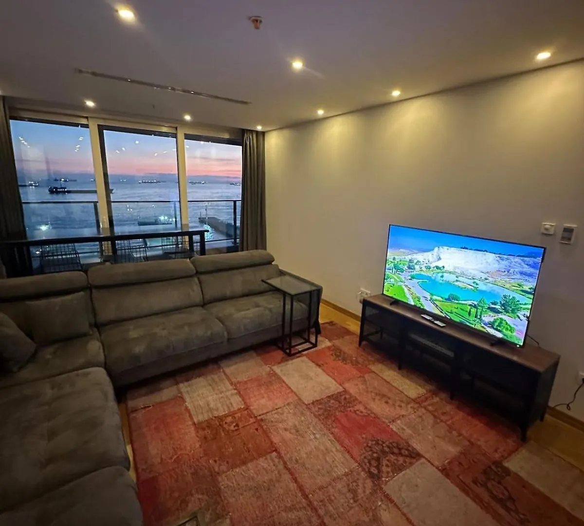 公寓 Magnificent Suite Next To The Fisekhane 伊斯坦布尔